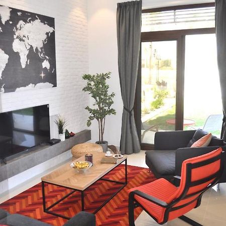 Luxury Suite - Amazing Views & Lovely Garden Salalah Exterior photo