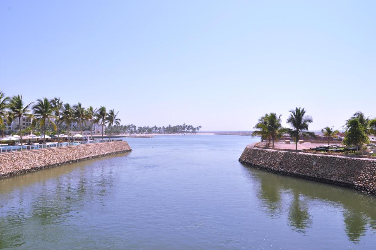 Luxury Suite - Amazing Views & Lovely Garden Salalah Exterior photo